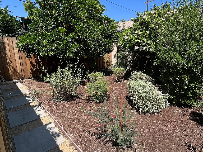 14733 McCormick St — Photo 18