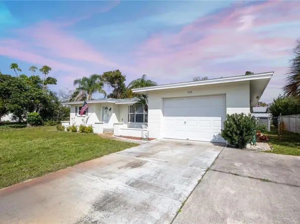 435 Hazelwood Rd, Venice, FL 34293