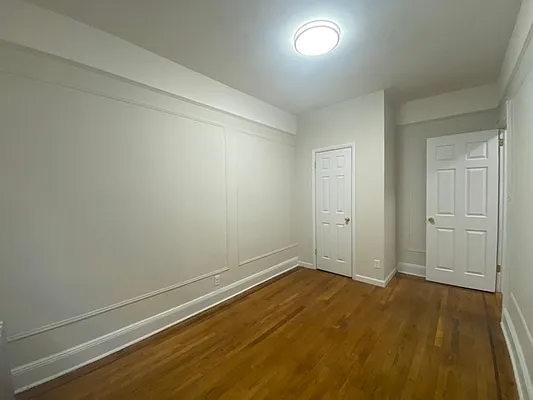 Rented by Oxford Property Group | media 18