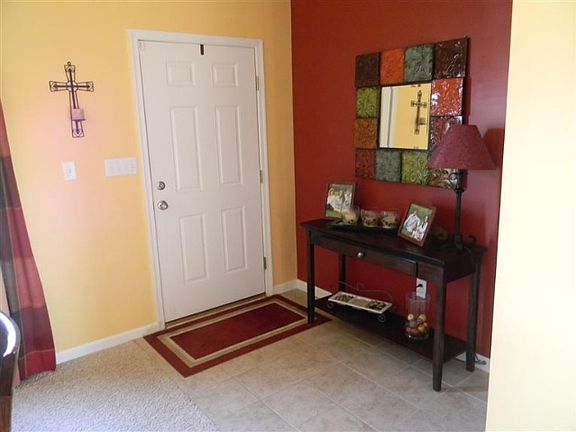 2nd image of 1602 Elm Brook Trl