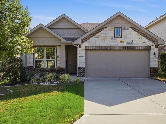 4th image of 13911 Stripling Ln #22