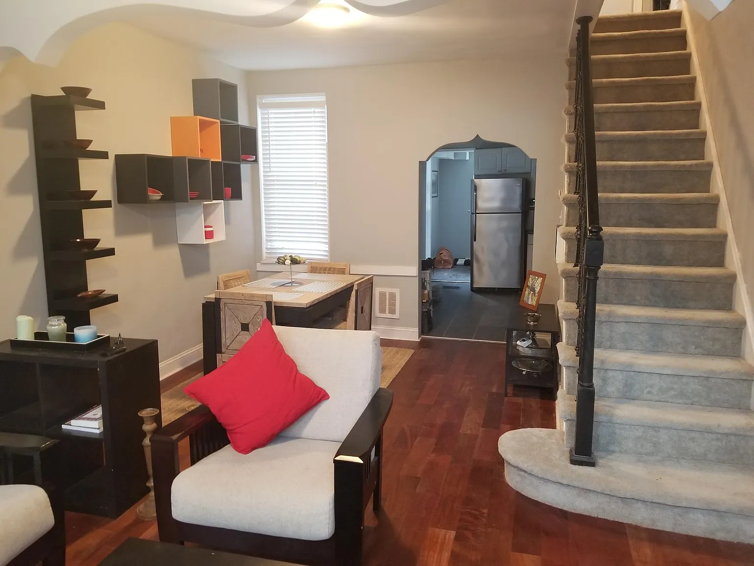 2445 E Oakdale St — Photo 3
