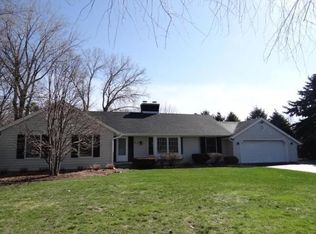 5129 Valley Trl, Wind Point, WI 53402