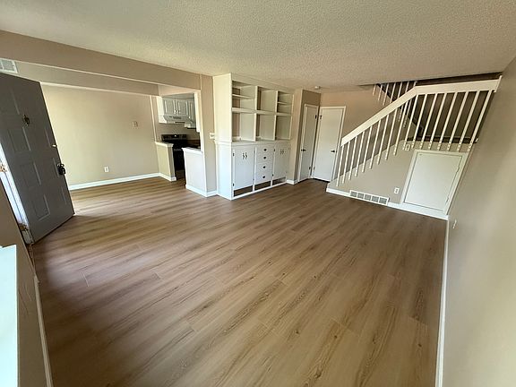 2nd image of 4237 Monroe Dr APT B