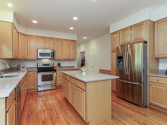 5th image of 1787 Casey Ct