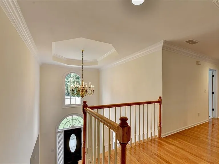10645 Honey Brook Cir — Photo 32