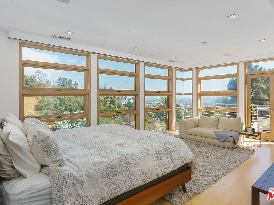 1st image of 1929 N Curson Pl