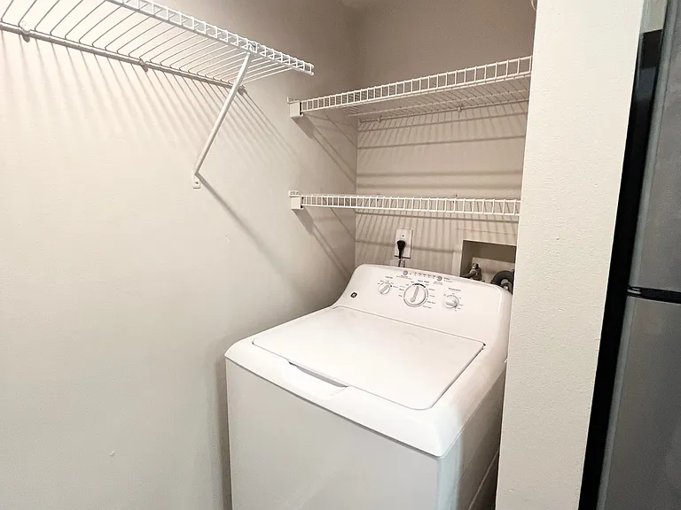 3817 NW Mediterranean Ln — Photo 13