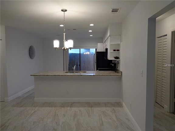 5th image of 10308 Green Grove Pl