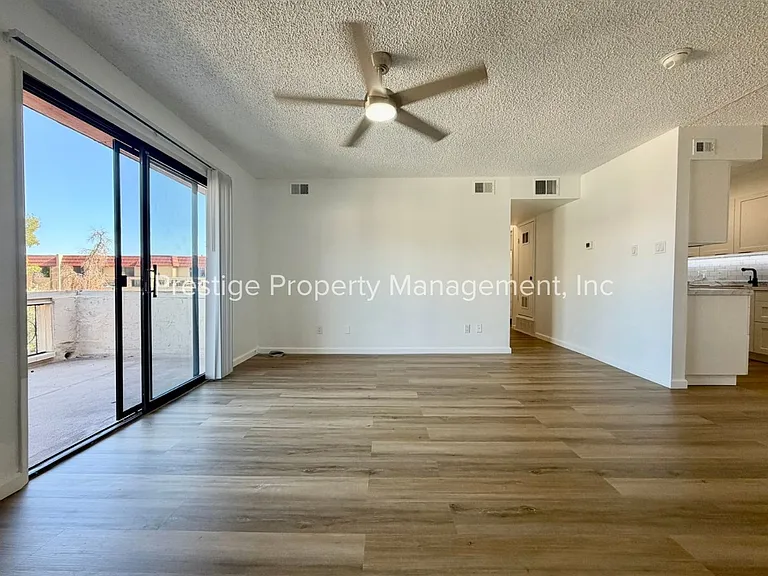 6331 N Barcelona Ct #921 — Photo 8