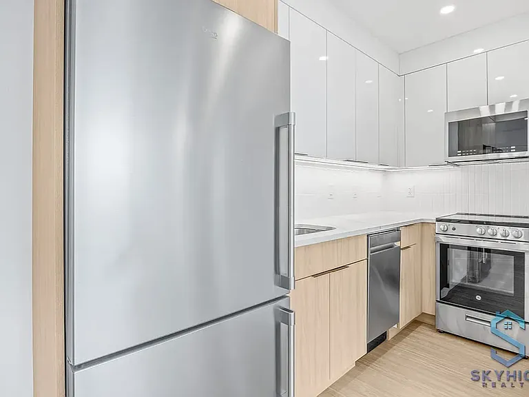 3506 Glenwood Rd #7AD — Photo 5