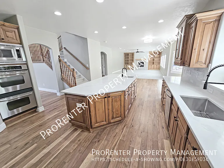 843 Eaglepointe Dr — Photo 7
