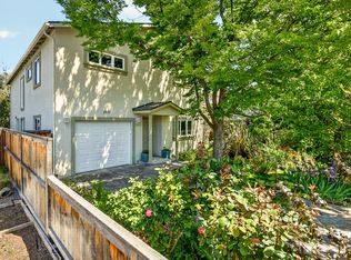 1501 Lithia Way, Talent, OR 97540