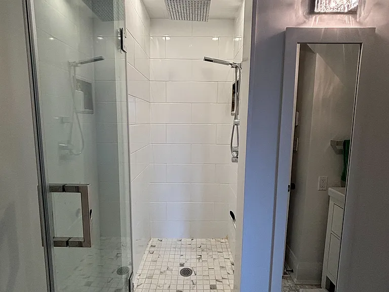 47 Vermont Ave — Photo 24