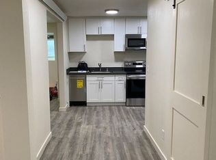 7060 Lincoln Park Way SW UNIT 101, Seattle, WA 98136