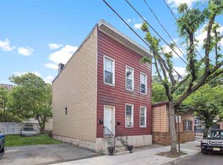 15 Grand St, Weehawken, NJ 07086