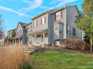 1387 Chestnut Ln, Yorkville, IL 60560