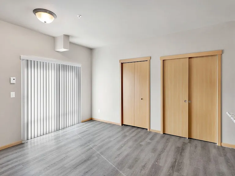 Tremezzo Apartments — Photo 11