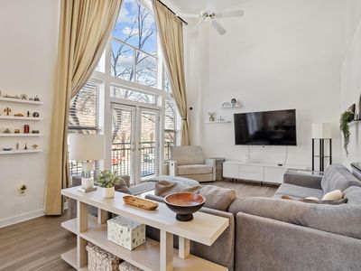 200 S Dawson St APT 104, Raleigh, NC, 27601