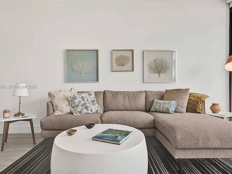121 NE 34th St #2205 — Photo 43