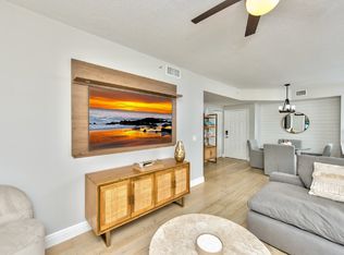 1225 Reserve Way APT 103, Naples, FL 34105