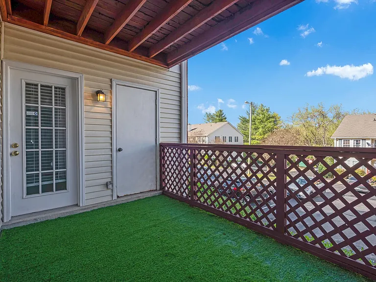 151 N Timber Dr — Photo 33
