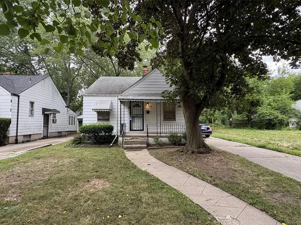 12108 Wayburn St, Detroit, MI 48224