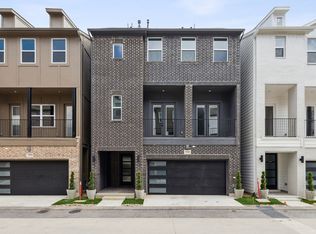 2468 Carmelita St, Dallas, TX 75212