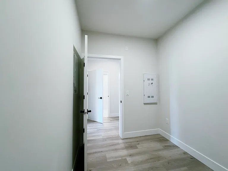 45497 Campus Dr #407 — Photo 12