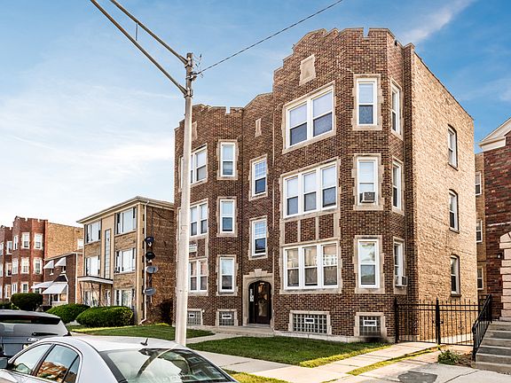 2nd image of 7949 S Winchester Ave #1N