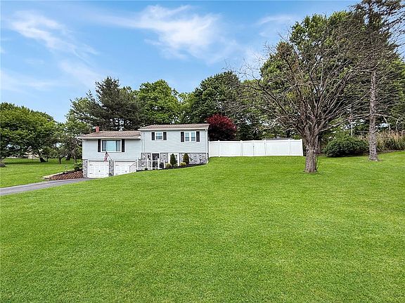 2nd image of 140 Marlene Dr