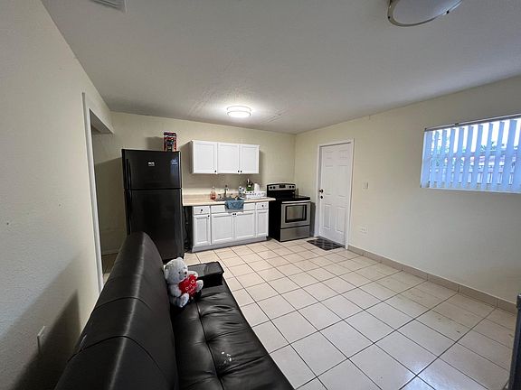 3rd image of 1642 NW 29th Ave