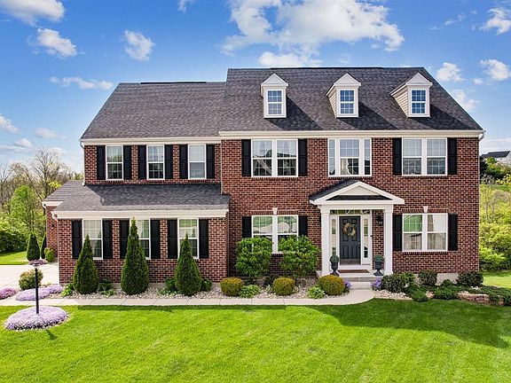 2nd image of 2537 Rosings Park