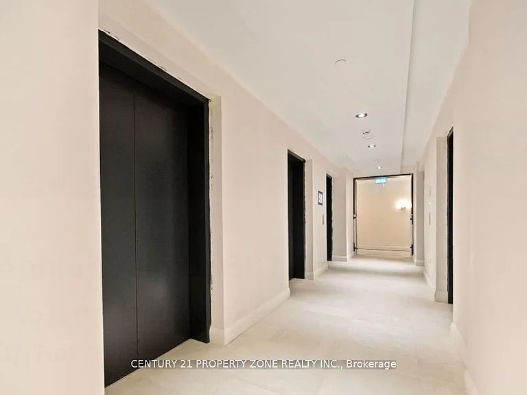 38 Annie Craig Dr #2207 — Photo 5