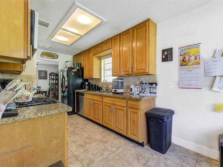 24522 Glen Loch Dr — Photo 20