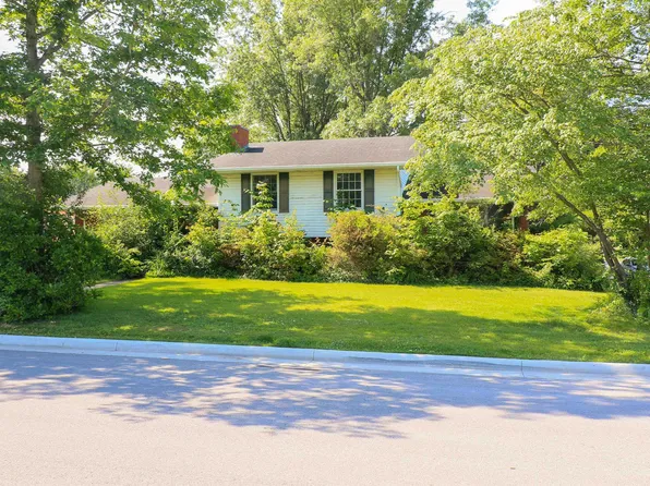802 Hasenour Ave, Jasper, IN 47546