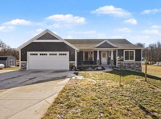 7450 Nineteen Mile Rd NE, Sand Lake, MI 49343