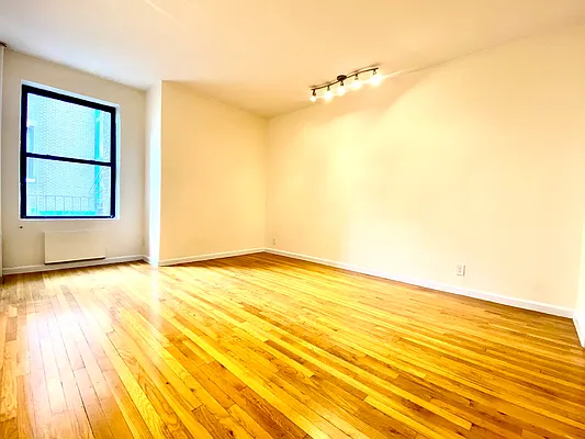 Rented by City & Suburban | media 8