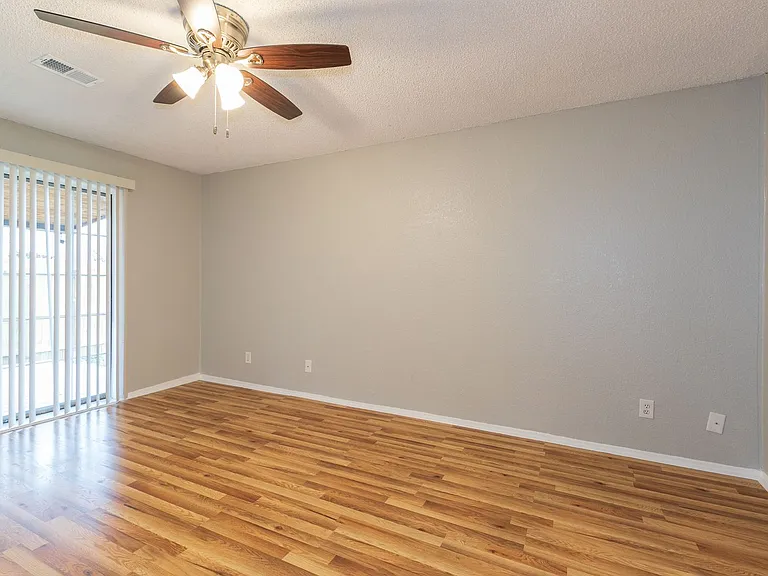 1533 S 112th East Ave — Photo 22