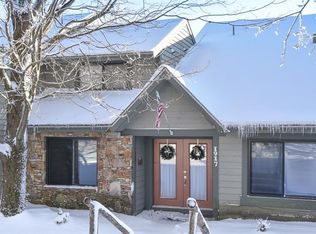 1917 S Ridge Ct, Hidden Valley, PA 15502