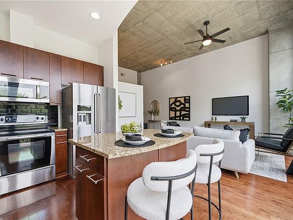 4th image of 3300 Windy Ridge Pkwy SE Unit 404