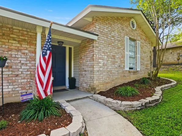 105 Mossridge, Universal City, TX 78148
