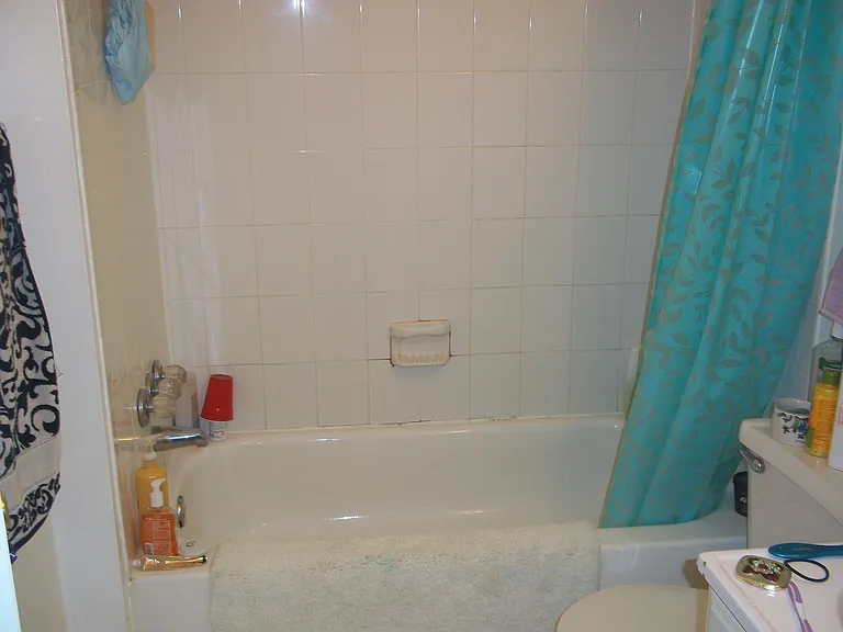 1331 Snyder Ave #2R — Photo 10