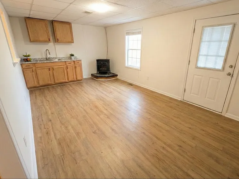 344 Creekview Dr — Photo 19
