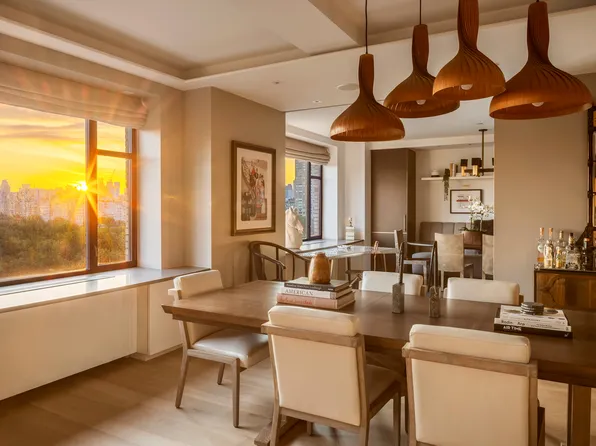 110 Central Park South image 14 of 48