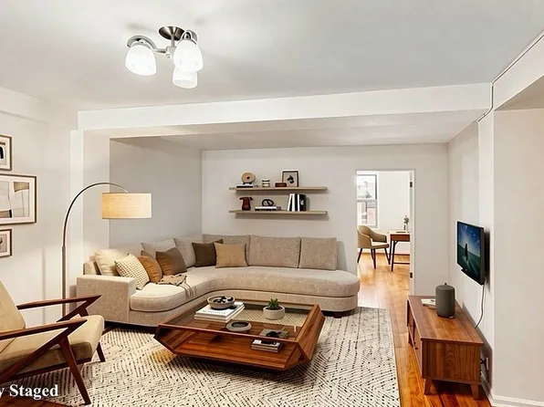 60-11 Broadway #3L, Queens, NY 11377