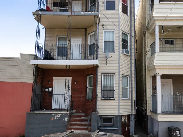 474 S 13th St APT 1, Newark, NJ 07103