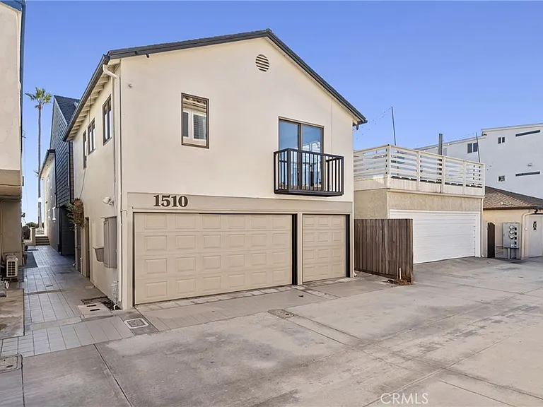 1510 W Oceanfront #B — Photo 21