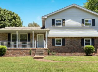 2729 Heights Circle Rd, Greenbrier, TN 37073