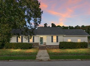 401 Terrier Rd, Goose Creek, SC 29445